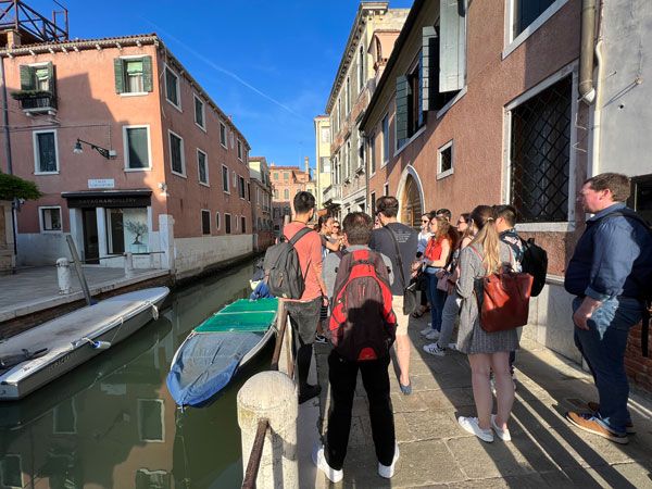 Asina-Nano-Training-School-visiting-Venice